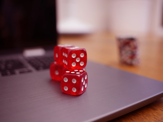 篮球中如何判断对方的意图？